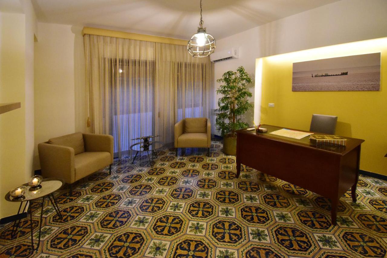 Le Stanze Del Grillo Bed & Breakfast Palermo Luaran gambar